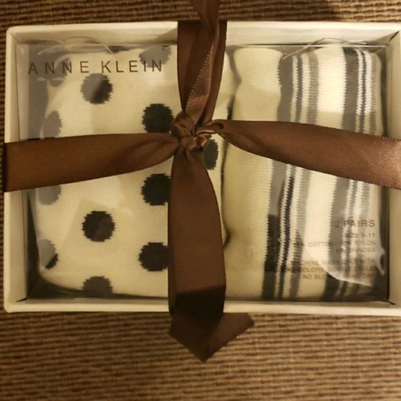 Anne Klein Crew Socks - 2 Pair - Picture 1 of 4
